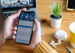 Erste Entscheidungen zu Datenschutz-Klagen gegen Facebook