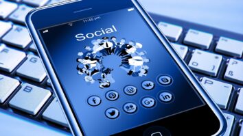 Social-Media-Krisenmanagement: Wie man mit Krisen und Negativität in den sozialen Medien umgeht