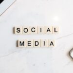 Social-Media-Metriken und Analyse: Die Messung von Erfolg und ROI in den sozialen Medien